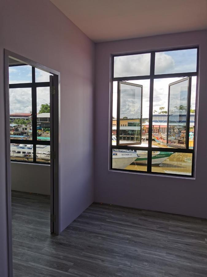 Mersingfirstfloor丰盛港二楼民宿 Bagian luar foto